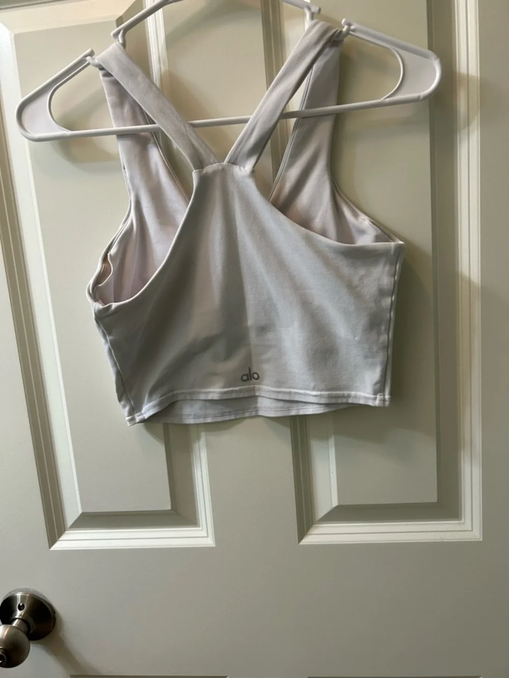ALO Yoga Light Gray Crossback Crop Tank - Picture 2 of 3